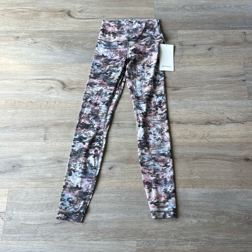 Lululemon/Forset/size 4